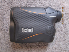 BUSHNELL TROPHY GOLF LASER RANGEFINDER - USED - BATTERY