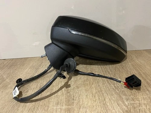 AUDI A3 SPORTBACK 8VF ELECTRIC DOOR MIRROR N/S PASSENGER SIDE COLOUR CODE: LY9B