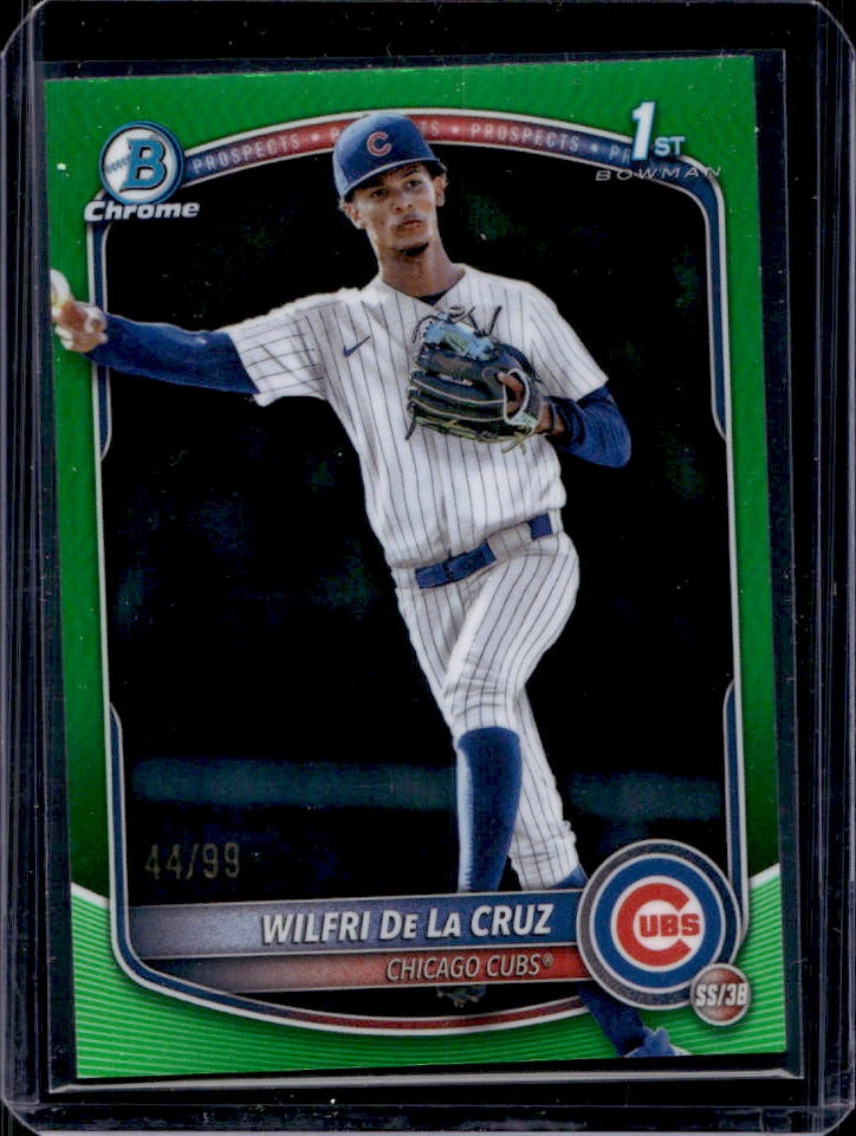 2025 Bowman Chrome Wilfri De La Cruz Green Refractor 1st #44/99 Cubs