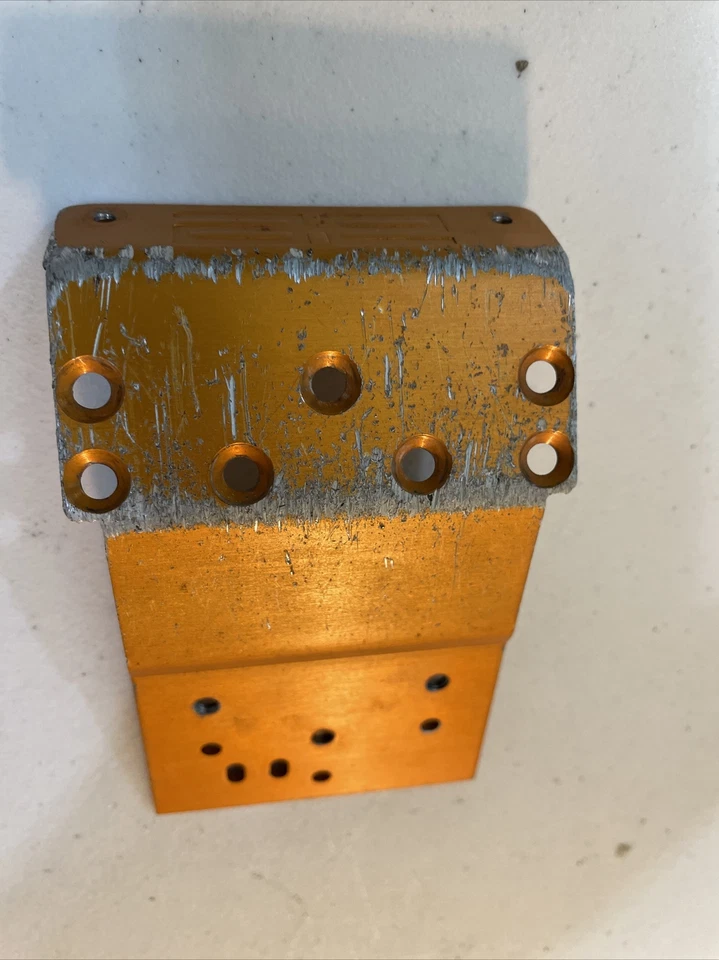 Vintage RC10 Gold Nose Kick Plate ASC6310 N103 - Image 4 of 4