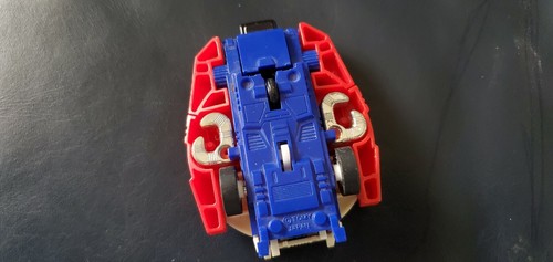 TOMI COMMANDRON SUPER ALTENATOR SOLARDYN HOVERCRAFT ACTION FIGURE - Picture 3 of 4