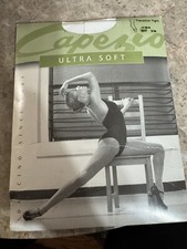 VINTAGE CAPEZIO ULTRA SOFT TRANSITION TIGHTS WHITE SIZE SMALL