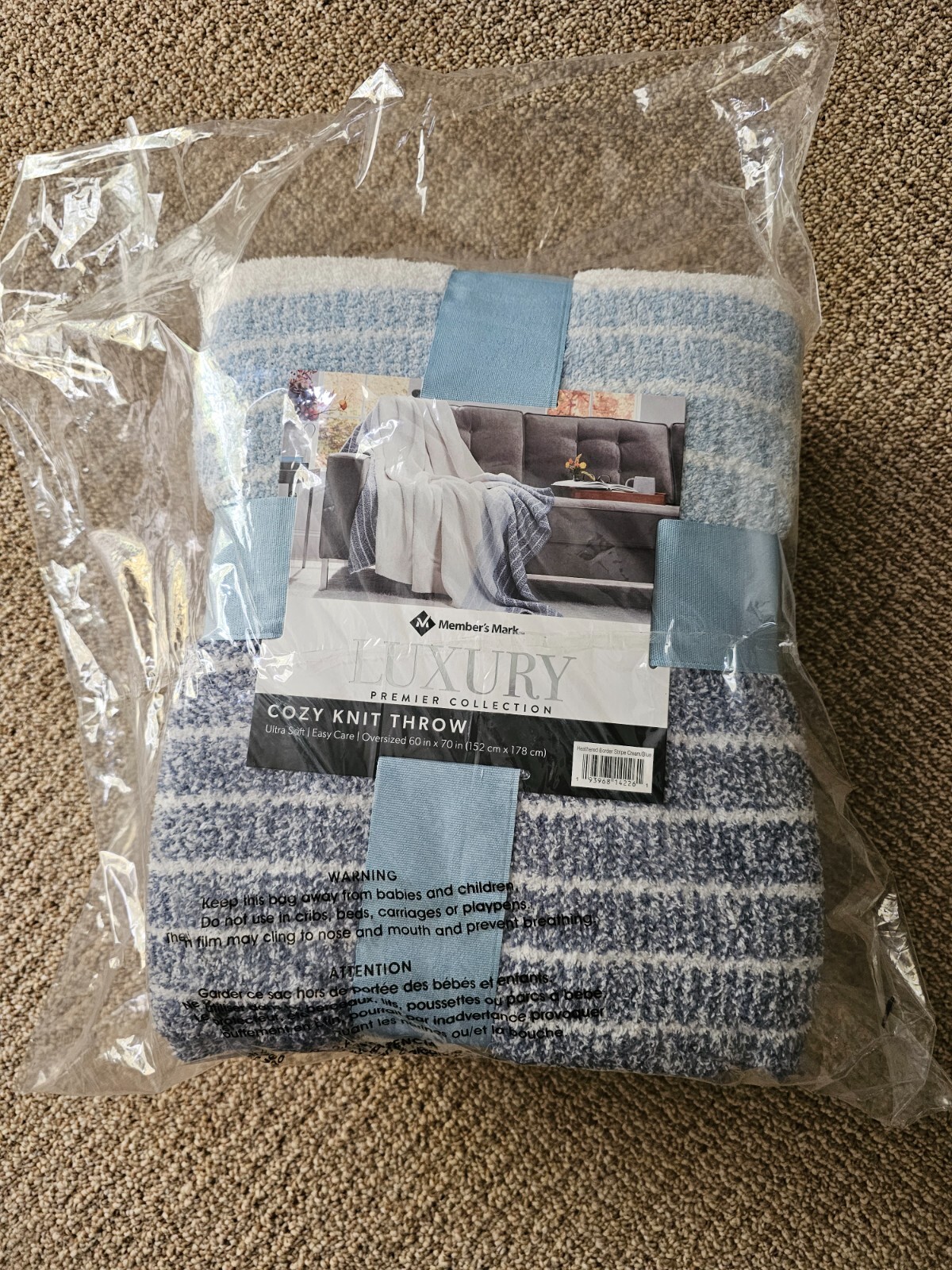 NEW Luxurious Oversized 60x70 Heather Blue Cozy Knit Throw blanket 