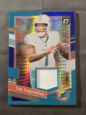 2023 Panini Donruss Optic - Donruss Threads  Hyper Prizm #DT-TT Tua Tagovail