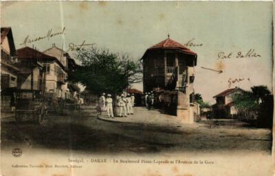 Old postcard AK SENEGAL DAKAR - Le Boulevard Pinet Laprade et Avenue de la Gare (761902)