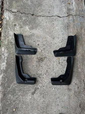 CADILLAC XT5 2017-24 MUDGUARD FLAP SET OEM 23454422, 23266303