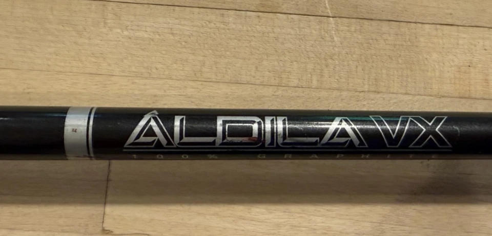 XPC 3 RH Fairway Metal Wood- 5 wood with 19 degree loft & Aldila Graphite Shaft - Image 3 of 4