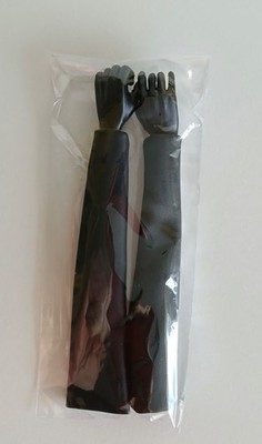 Integrity Toys Step and Repeat Keiron Morel Black Gloved Grip Hands & Gauntlets