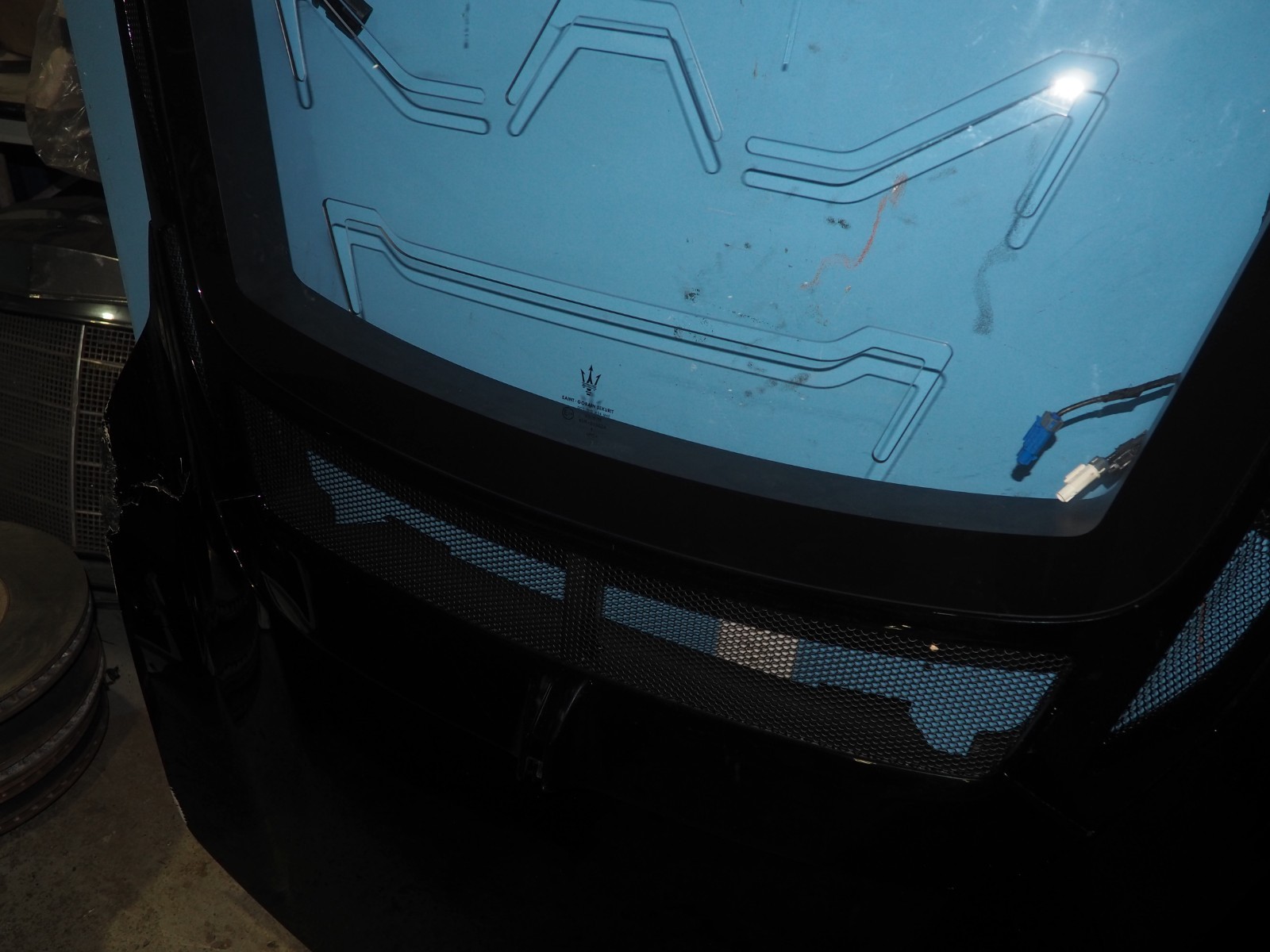 *DAMAGED* 2022-2026 Maserati MC20 MCPura Coupe Complete Rear Engine Cover Lid OE