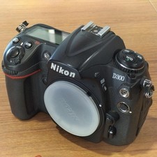 NIKON D300 digital SLR camera