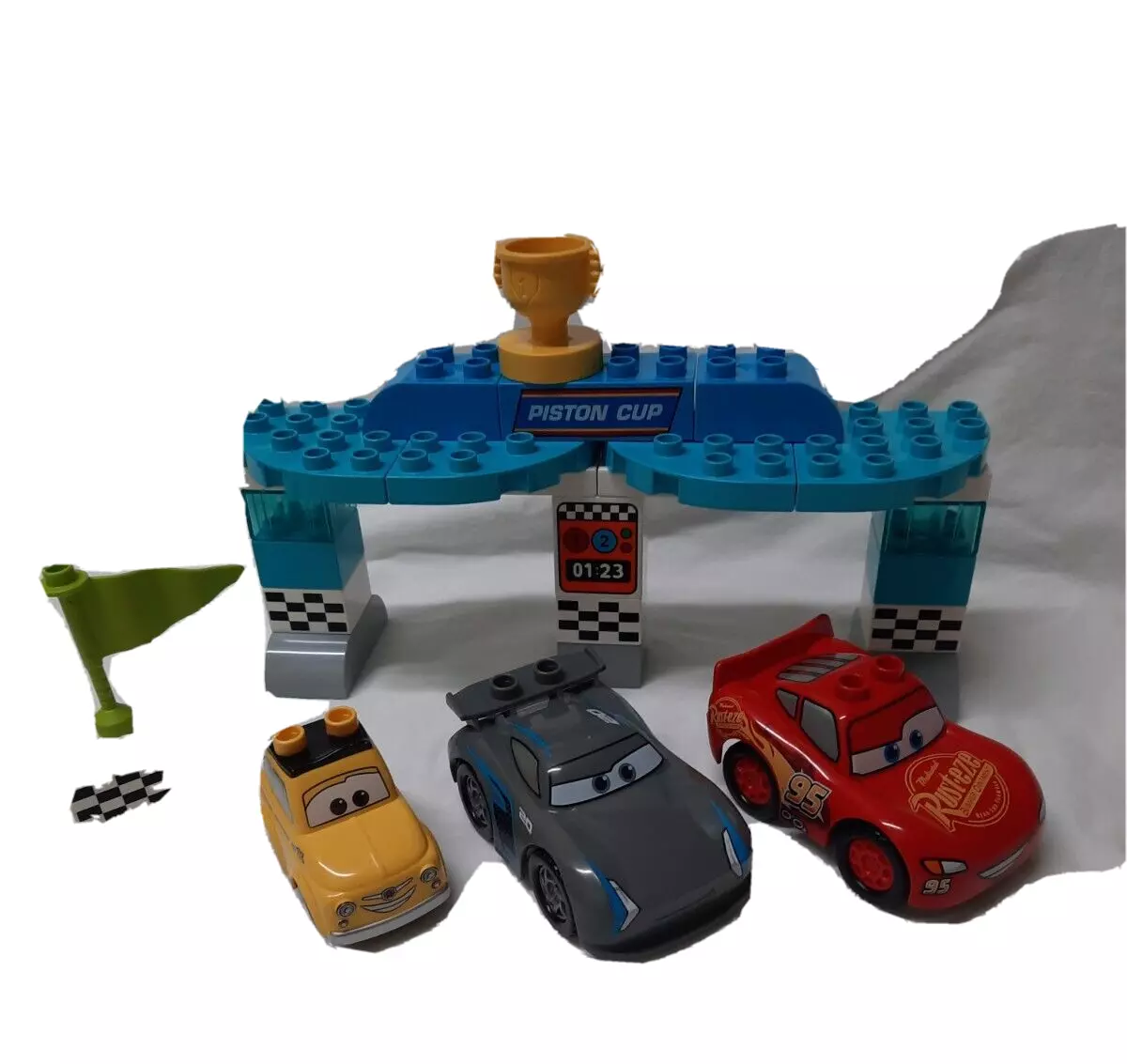Piston cup lego new arrivals