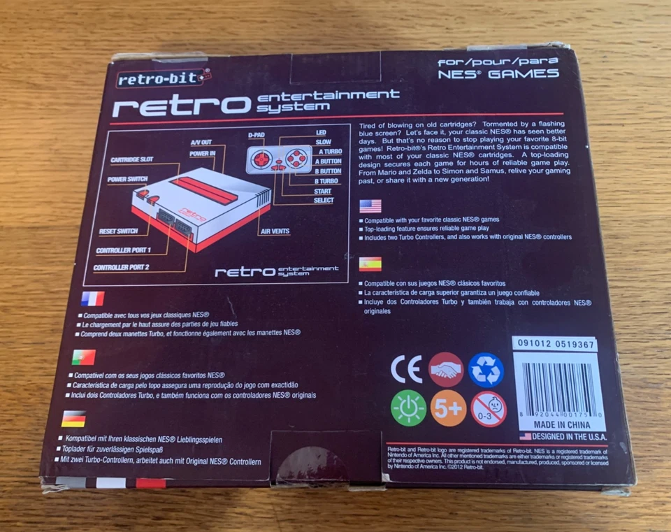 Retro-Bit Retro Entertainment System - White/Red - CIB - Image 4 of 4
