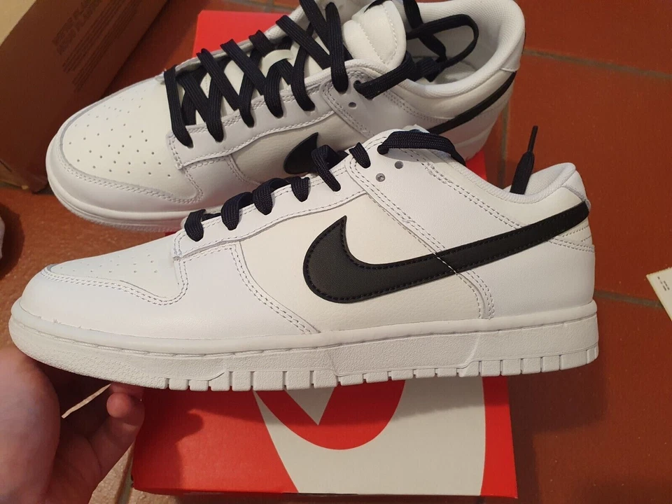 Nike dunk low reverse panda 41/ 8US / - Immagine 2 di 4