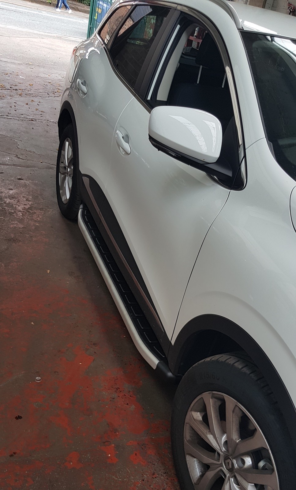 Fits SKODA KAROQ Onwards 2017 RUNNING BOARDS STEPS BAR SIDE STEPS BAR