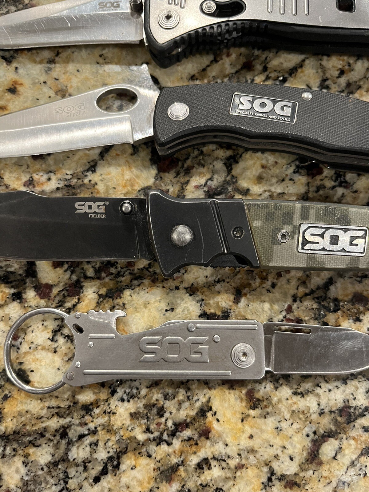 Sog Knife 5 Lot Magnadot, Flashback Mini. Slipzilla,Fielder, Keychain