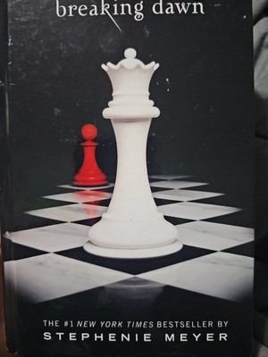 Breaking Dawn (The Twilight Saga, 4)