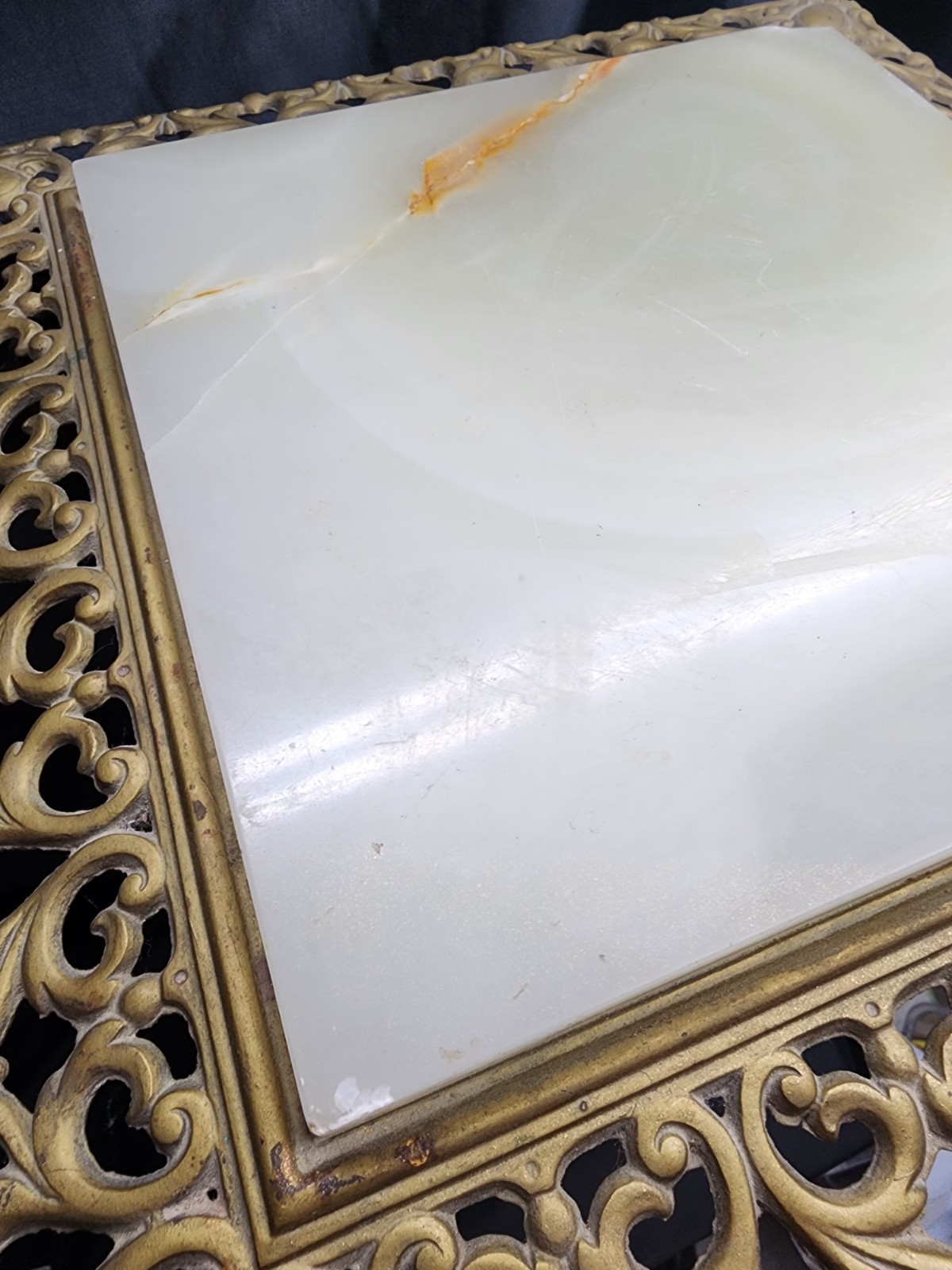 30" VICTORIAN SOLID BRASS AND ONYX PLANT STAND c1890 Green African Jade 