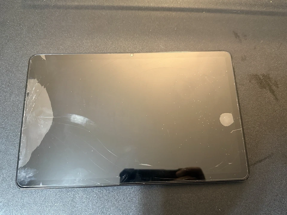 Amazon Fire Max 11 Gray 11" 4GB RAM 64GB Android Tablet Broken Screen - Image 4 of 4