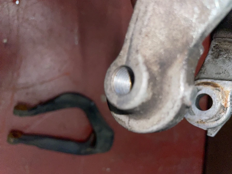 Soporte de montaje del motor Honda Odyssey 1999-2004 50824-S0X-A00 TL CL Foto 3 de 3