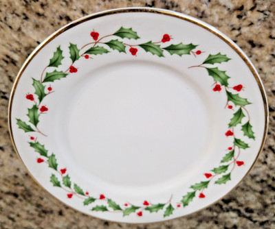 Lenox Christmas China Holiday Dimension Dessert Plate Holly Berry 6'' SET OF 8