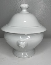 Apilco Classic French White Porcelain Lions Head Covered Bowl Tureen NEVER USED