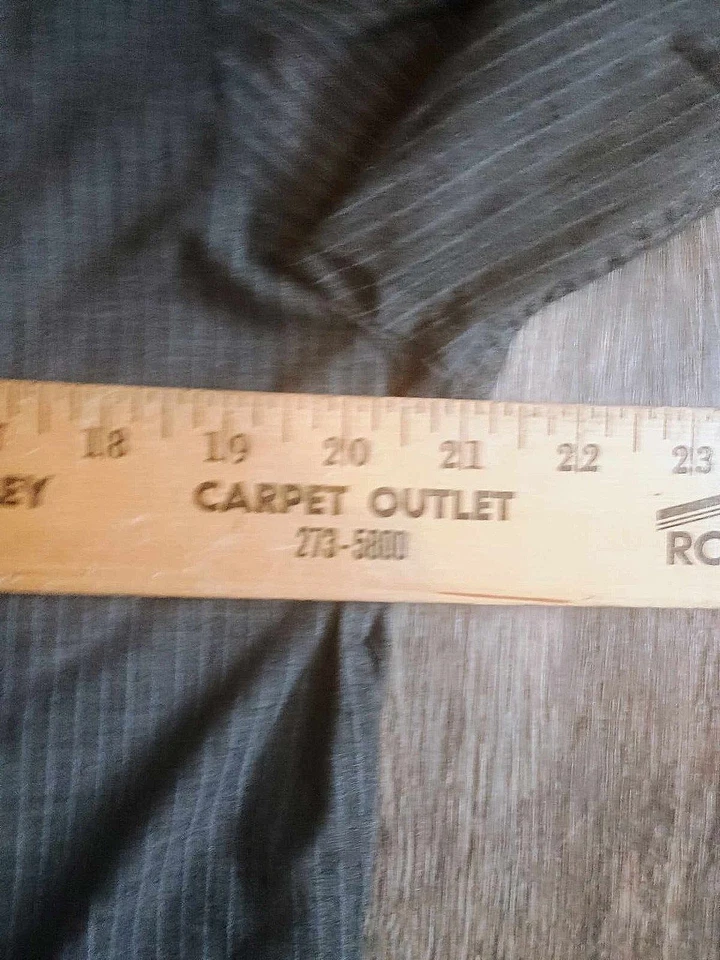 Volcom Shirt Men's Small Gray Striped Long Sleeve Button Up Poly Cotton Blend - Image 4 of 4