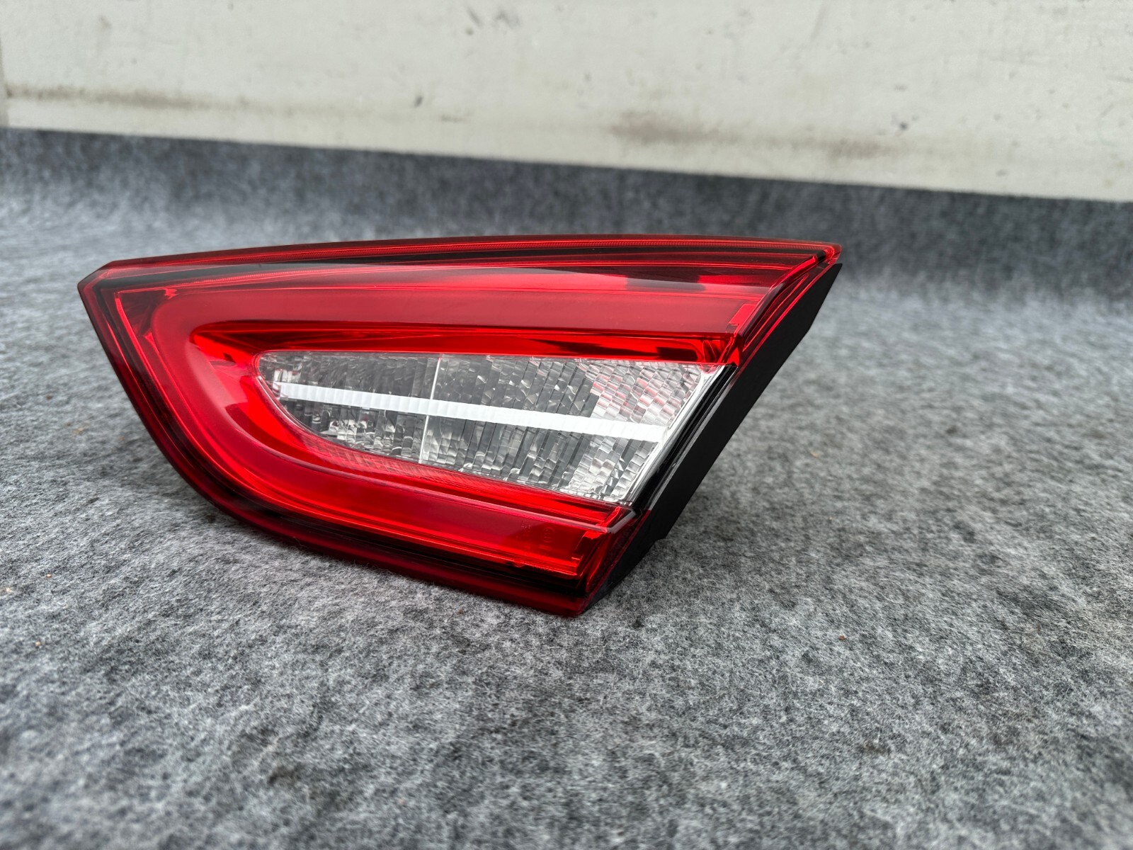 RIGHT SIDE TRUNK TAIL LIGHT LIGHT LAMP 67K 13-20 MASERATI QUATTROPORTE GTS M156