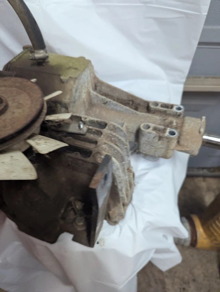 Tractor cortacésped Kubota T1670 T1570 T1770 T1870 transmisión eje hidráulico K1132- Foto 4 de 4