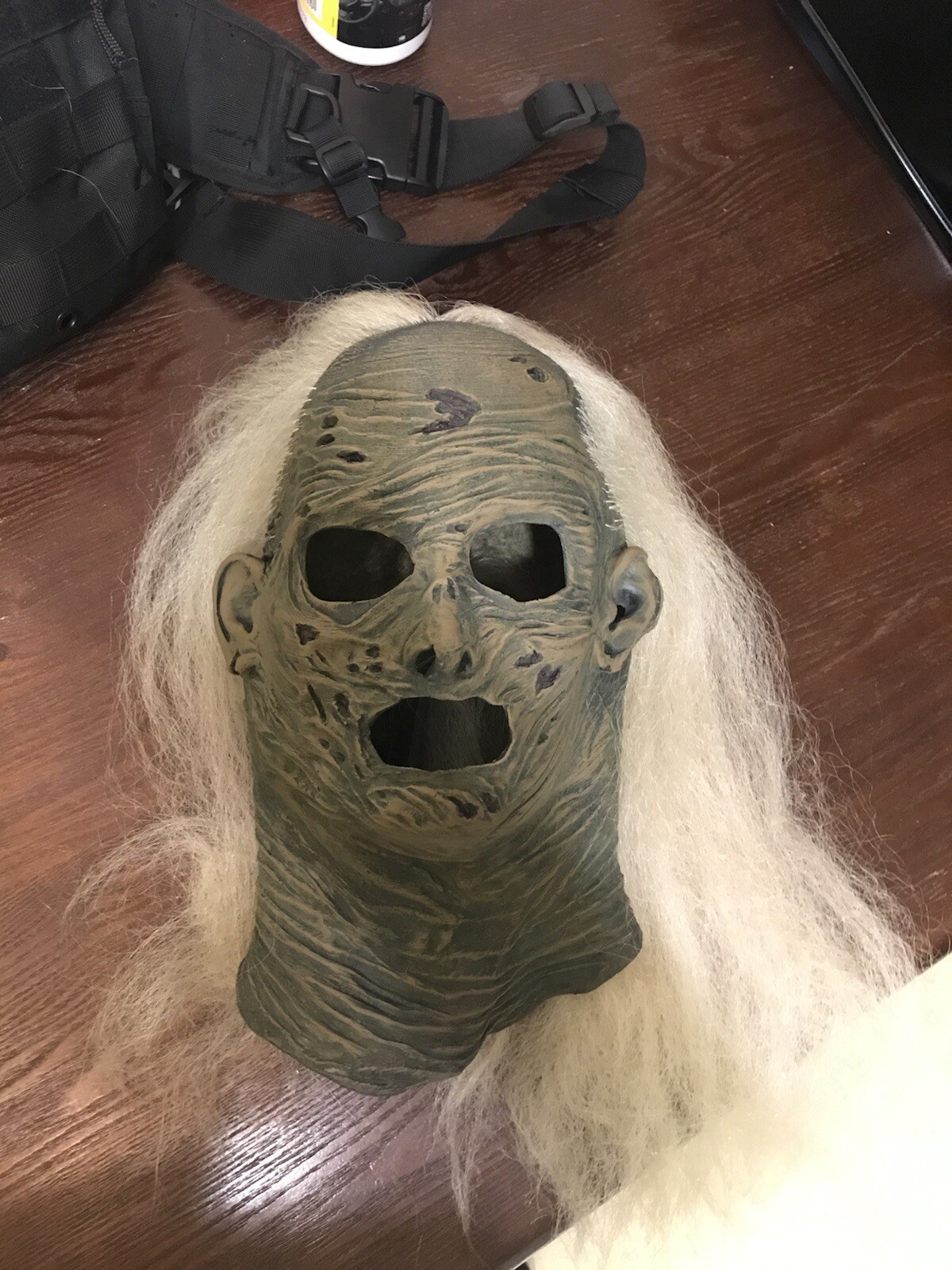 walking dead alpha mask signed - image 3