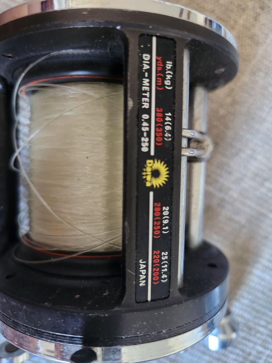 Daiwa Sealine 47H fishing reel, a saltwater, level wind reel