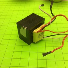 Apc BE500U BACK-UPS Es 500 Battery Backup Class B Transformer 430-0141 CSC-B1