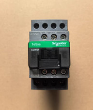 1PC NEW Schneider Contactor LC1D128E7C C1D128 12A 48V 50/60Hz #YY