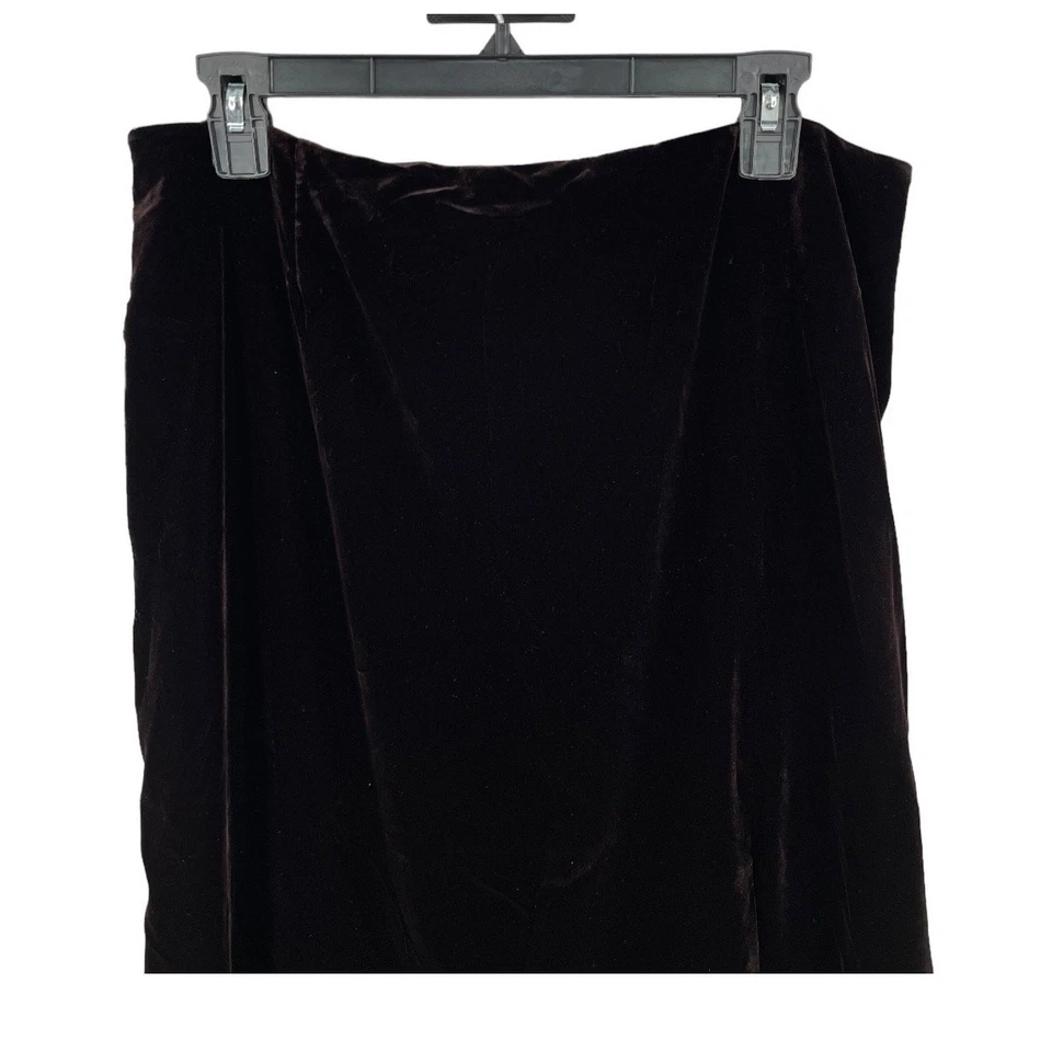 Theory Skirt Slit Pencil Skirt in Stretch Velvet brown size 14 - Image 2 of 4