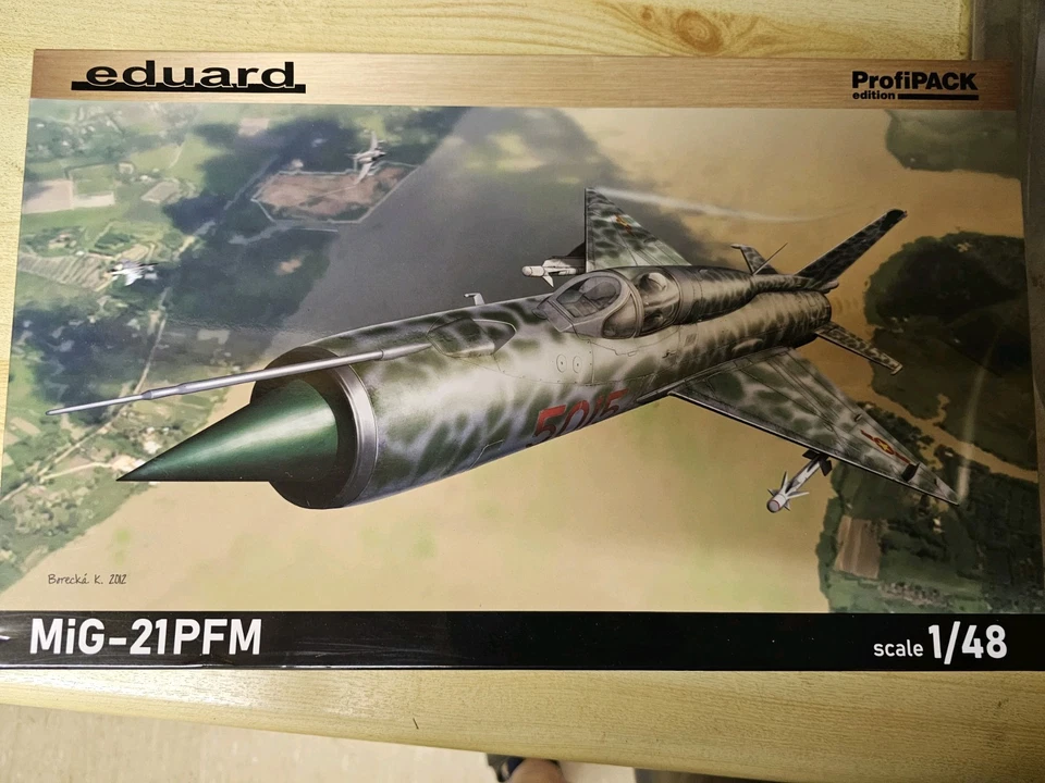 Eduard  MIG-21PFM Plastikbausatz Flugzeug 1/48