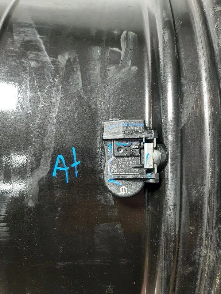 2023 ALFA-ROMEO GIULIA Rim Wheel 19x8 5 Hole Design Opt Whj Fits 19-23 - Изображение 2 из 4