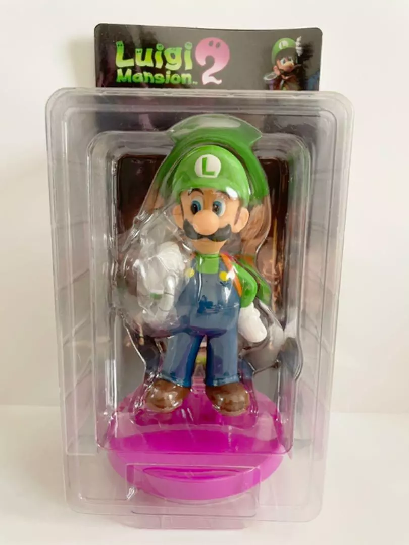 Luigi's Mansion: Dark Moon Figurine Spooked Off Club Nintendo