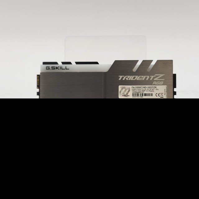 G.SKILL Trident Z RGB F4-3200C16D-32GTZR