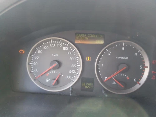 30698886 Faro Destro per VOLVO V50 FAMILIAR 2.0 D Kinetic 2004 530667 - Foto 10 di 10