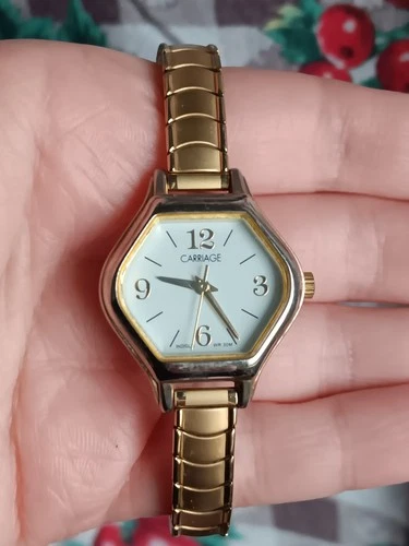 Vintage Timex Carriage Ladies Watch Gold-Tone Light Up Face Works New Battery