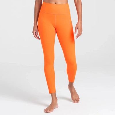 DEFINITE ARTICLES Tangerine Size Medium 7/8 Sculpt Leggings NWT