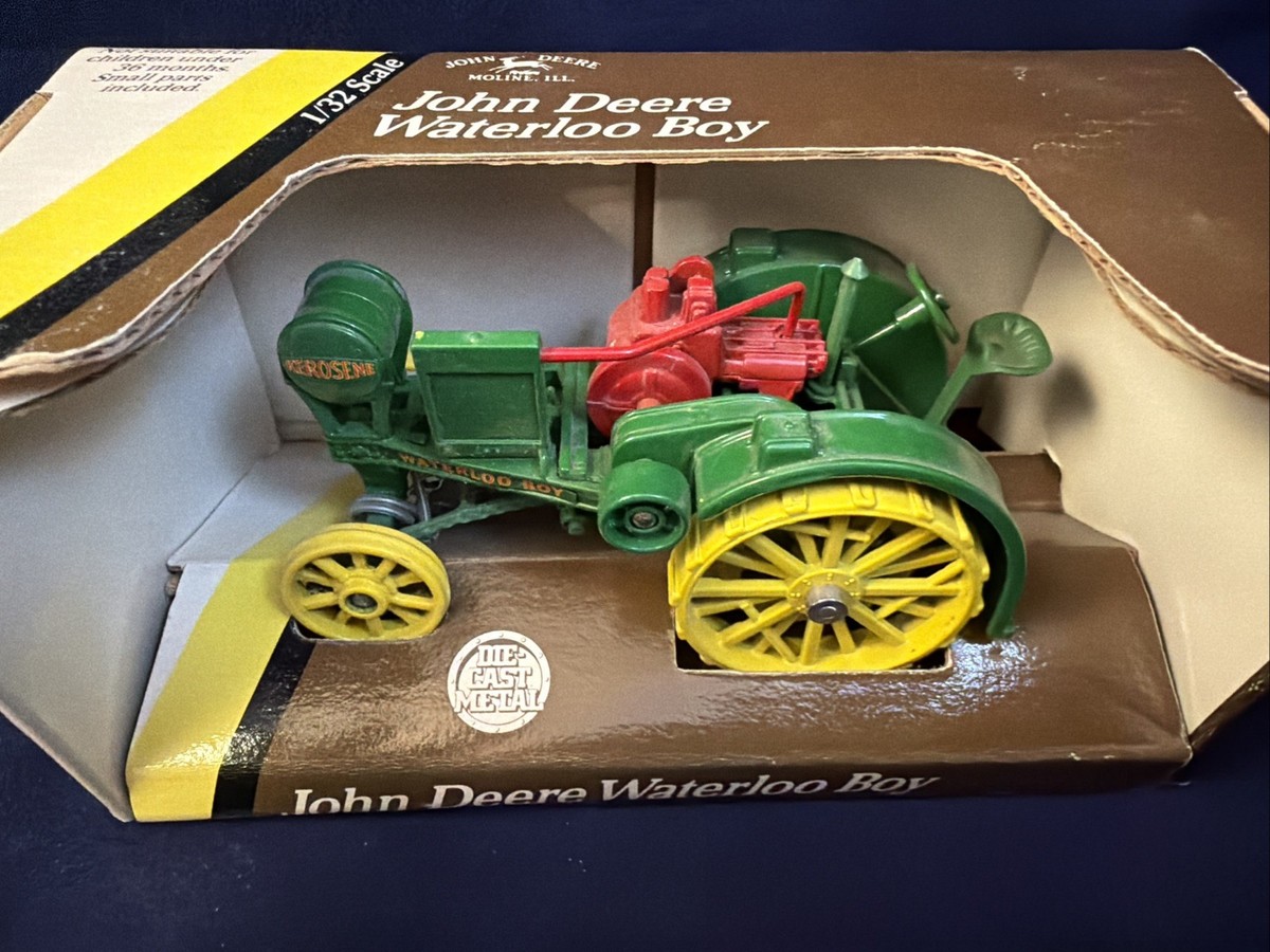 ミニカー ERTL JOHN DEREE WATERLOO BOY ERTL John Deere 1918 Model 