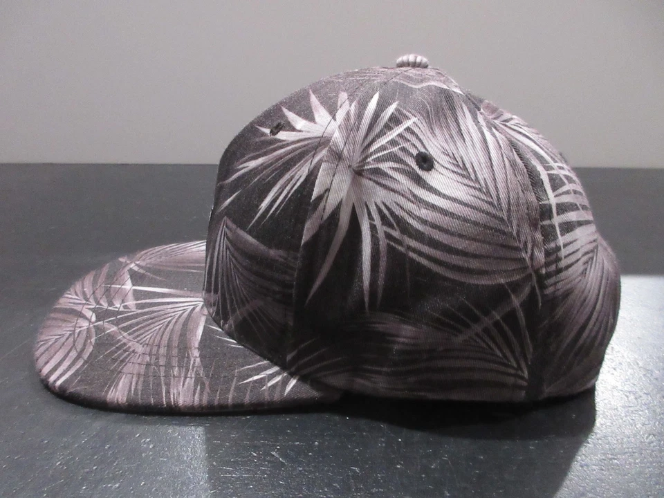 Billabong Hat Cap Snap Back Gray White Surfer Surfing Baseball Lightweight Mens - Image 3 of 4
