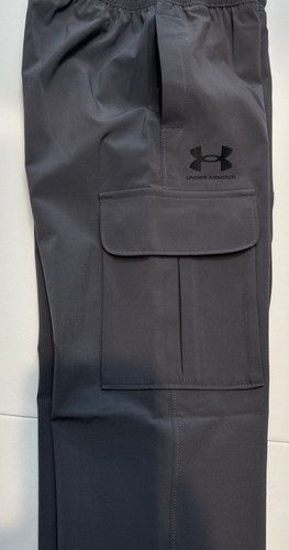 Under Armour Boy’s Gray Cargo Pants Size Youth Small Brand New‼️ - Picture 5 of 8