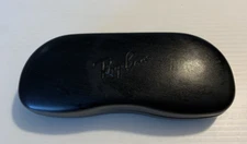 RAY-BAN EYEGLASSES SUNGLASSES BLACK CLAMSHELL CASE.
