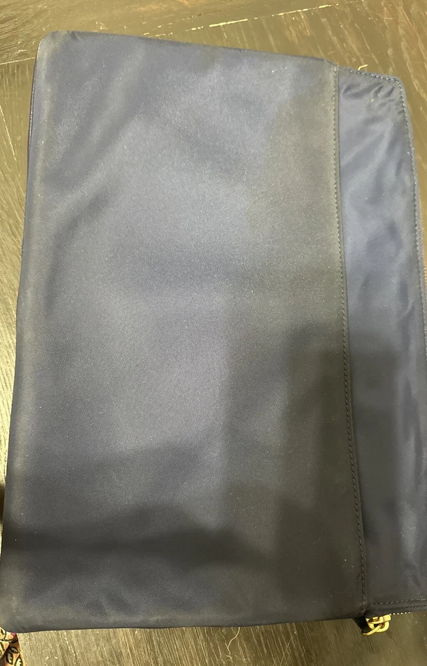 Hendri Bendel Blue Laptop Bag Nylon Navy Blue. 10”x13.75”x1” - Image 2 of 4