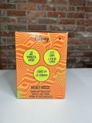Disney Halloween Mickey Mouse Musical Purple Bat Projection Lights Musical NEW - Picture 3 of 7
