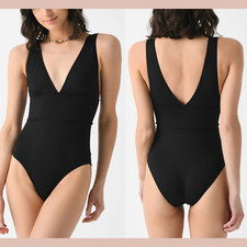 NEW 275 Bondi Born  Medium  V Neck Victoria One-Piece Swimsuit Black 6954