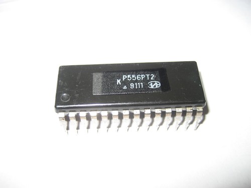 PLS100 82S100 100% Klon UdSSR neu leer oder könnte programmiert werden -- Commodore PLA