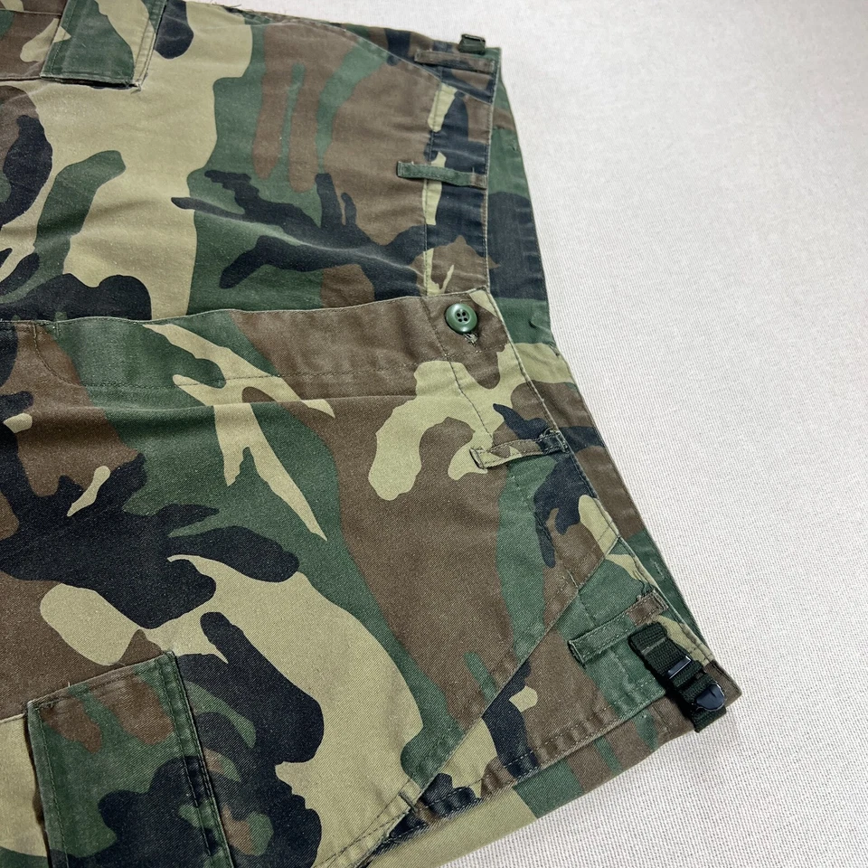 Roth Co B.D.U Military Woodland Camouflage Cargo Shorts Mens Sz (38x9) Army Vet - Image 4 of 4