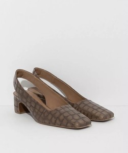 by far danielle slingback